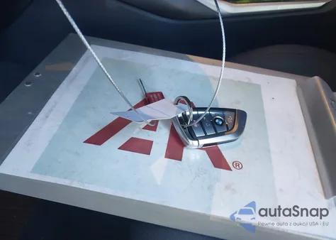 2019 BMW 330I xDrive from USA, damaged, VIN 3MW5R7J59K8B03244